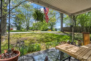 961 Mid Allen Rd, Hendersonville, NC 28792 - Photo 9