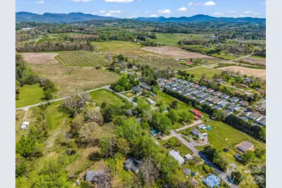 961 Mid Allen Road, Hendersonville, NC 28792 - Photo 39