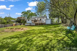 961 Mid Allen Rd, Hendersonville, NC 28792 - Photo 15