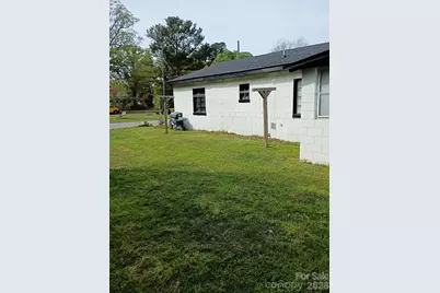 104 N Branch Street, Elm City, NC 27822 - Photo 9