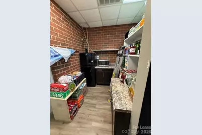 121 S Nc Hwy 127 Highway, Hickory, NC 28602 - Photo 5