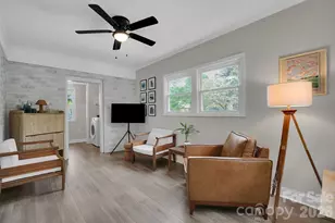 5201 Amity Pl, Charlotte, NC 28212 - Photo 13