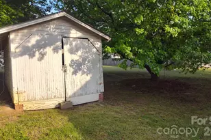 608 Poplar Ave, Kannapolis, NC 28081 - Photo 21