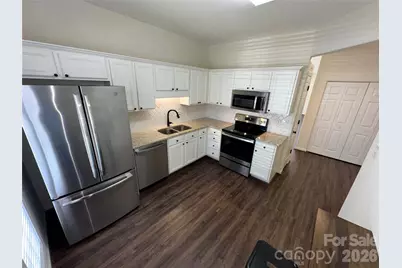 4047 Center Place Drive, Harrisburg, NC 28075 - Photo 7