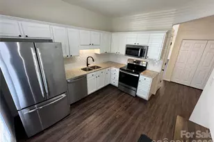 4047 Ctr Pl Dr, Harrisburg, NC 28075 - Photo 7