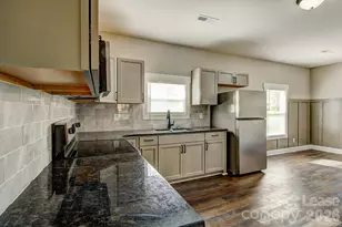 221 Walker St, Kings Mountain, NC 28086 - Photo 7