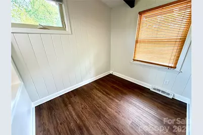 1511 Briarfield Drive, Charlotte, NC 28205 - Photo 15