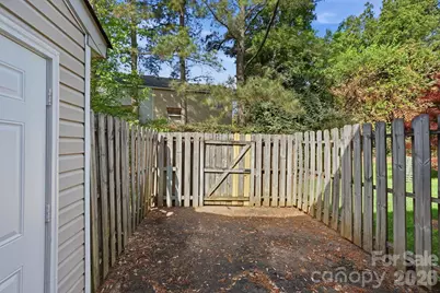 10142 Forest Landing Drive, Charlotte, NC 28213 - Photo 33