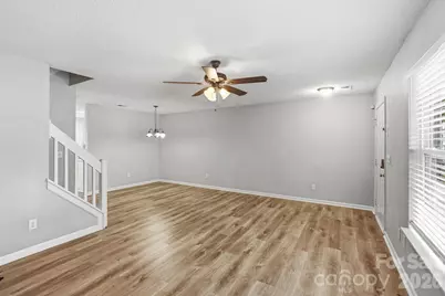 10142 Forest Landing Drive, Charlotte, NC 28213 - Photo 13