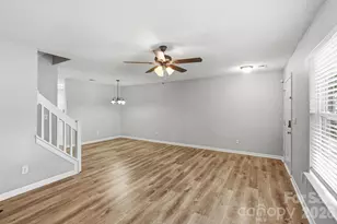 10142 Forest Landing Dr, Charlotte, NC 28213 - Photo 13