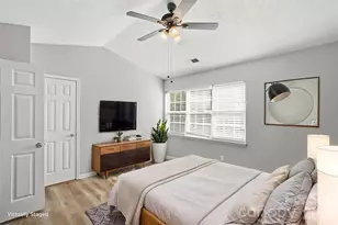 10142 Forest Landing Dr, Charlotte, NC 28213 - Photo 7