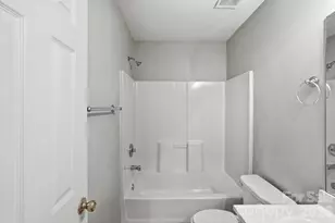 10142 Forest Landing Dr, Charlotte, NC 28213 - Photo 29