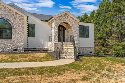 2714 Sides Avenue, Connelly Springs, NC 28612 - Photo 3