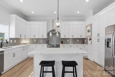 326 Belton Street, Charlotte, NC 28209 - Photo 9