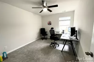 9033 Buckley Ct, Charlotte, NC 28269 - Photo 17