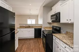 6502 Jerimoth Dr, Charlotte, NC 28215 - Photo 3