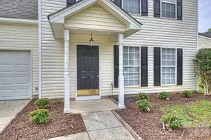 11118 Gold Pan Rd, Charlotte, NC 28215 - Photo 3