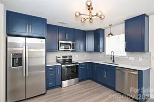 11118 Gold Pan Rd, Charlotte, NC 28215 - Photo 17