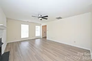 11118 Gold Pan Rd, Charlotte, NC 28215 - Photo 11