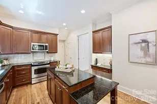 1115 S Kings Dr, Charlotte, NC 28207 - Photo 17