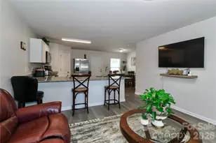 162 4 Andrews Dr, Harmony, NC 28634 - Photo 7