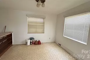 3520 Winslow Dr, Charlotte, NC 28269 - Photo 9