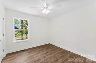 108 W Iowa Ave, Bessemer City, NC 28016 - Photo 13