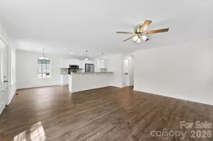 108 W Iowa Ave, Bessemer City, NC 28016 - Photo 3