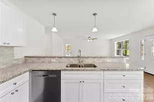 108 W Iowa Ave, Bessemer City, NC 28016 - Photo 9