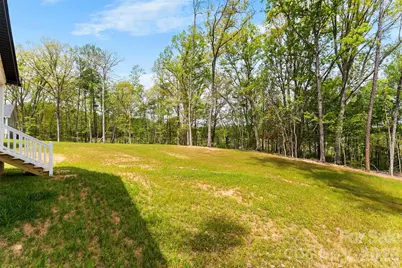 108 W Iowa Avenue, Bessemer City, NC 28016 - Photo 25