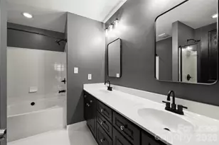 343 W 7th St, Charlotte, NC 28202 - Photo 13