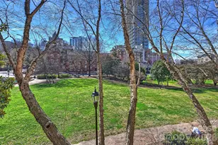 343 W 7th St, Charlotte, NC 28202 - Photo 23