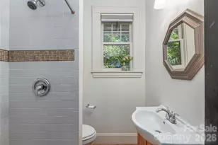 302 Hillside St, Asheville, NC 28801 - Photo 21
