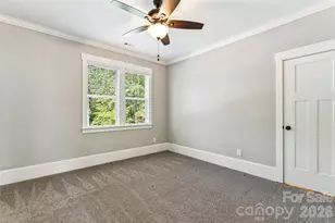 111 N Turner Ave, Charlotte, NC 28216 - Photo 31