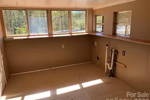 465 Bee Tree Rd, Swannanoa, NC 28778 - Photo 7