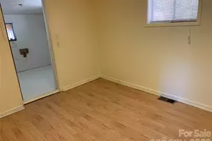 465 Bee Tree Rd, Swannanoa, NC 28778 - Photo 5