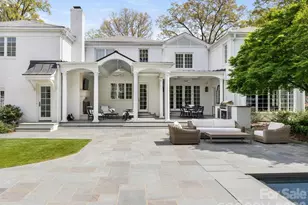 1930 Queens Rd W, Charlotte, NC 28207 - Photo 23