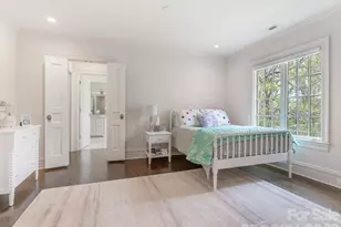 1930 Queens Rd W, Charlotte, NC 28207 - Photo 21