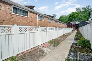 1218 Green Oaks Ln, Charlotte, NC 28205 - Photo 29