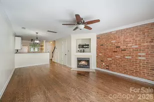 1218 Green Oaks Ln, Charlotte, NC 28205 - Photo 5