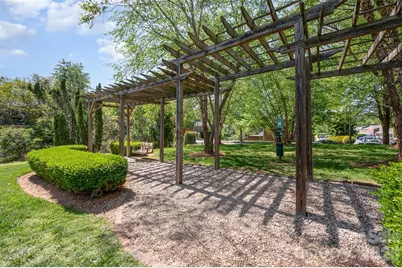 1218 Green Oaks Lane #E, Charlotte, NC 28205 - Photo 31