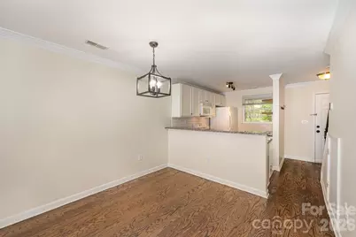 1218 Green Oaks Lane #E, Charlotte, NC 28205 - Photo 5