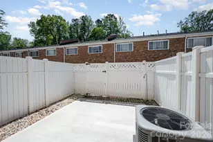 1218 Green Oaks Ln, Charlotte, NC 28205 - Photo 27