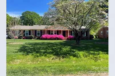 5022 Cheviot Road, Charlotte, NC 28269 - Photo 3