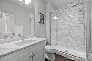 1241 Cotswold Pl, Charlotte, NC 28211 - Photo 27