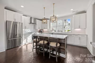 1241 Cotswold Place, Charlotte, NC 28211 - Photo 5