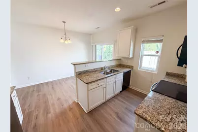 8321 Candlenut Lane, Charlotte, NC 28215 - Photo 11