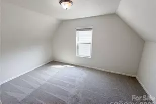 8321 Candlenut Ln, Charlotte, NC 28215 - Photo 13