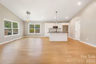1196 Crabtree Rd, Waynesville, NC 28785 - Photo 11