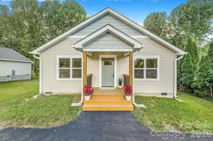 1182 Crabtree Rd, Waynesville, NC 28785 - Photo 3